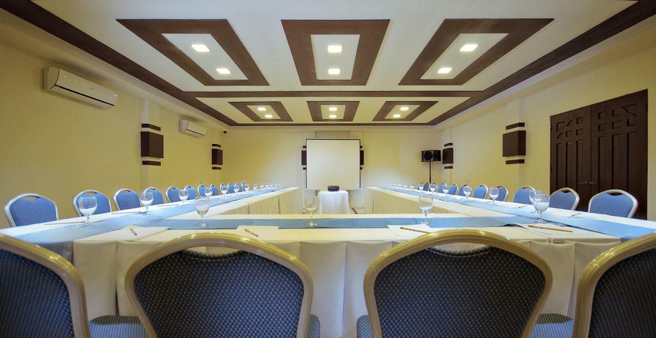 Oceanica Resort Panglao, Bohol Dış mekan fotoğraf Meeting room